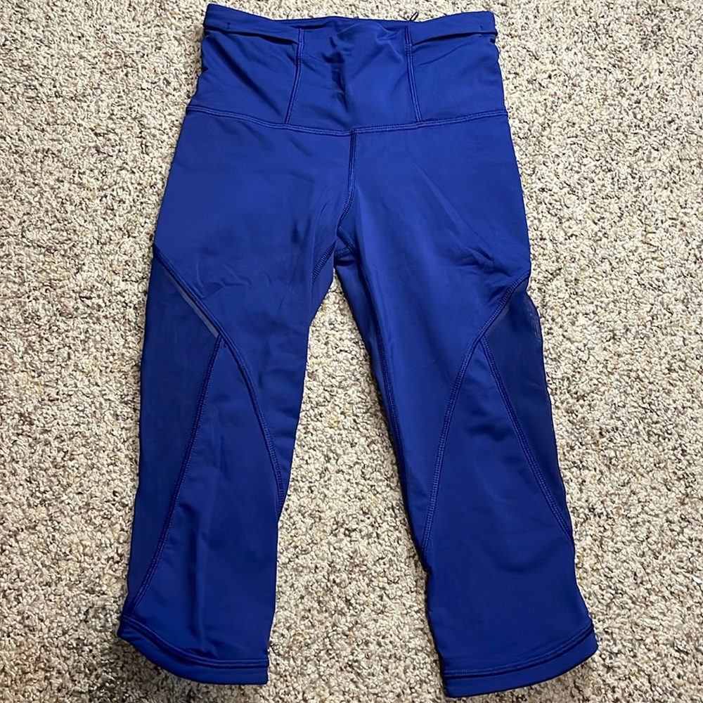 Lululemon Blue Crops Legging Size 4
